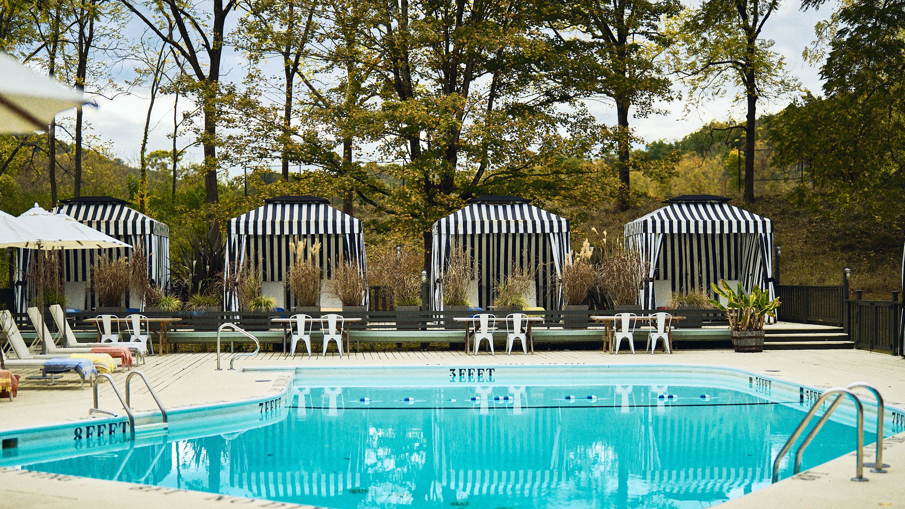 7 Upstate New York Hotels Worth Booking for Their Pools Alone