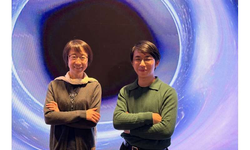 Binary black hole signal probes event horizon region for first time