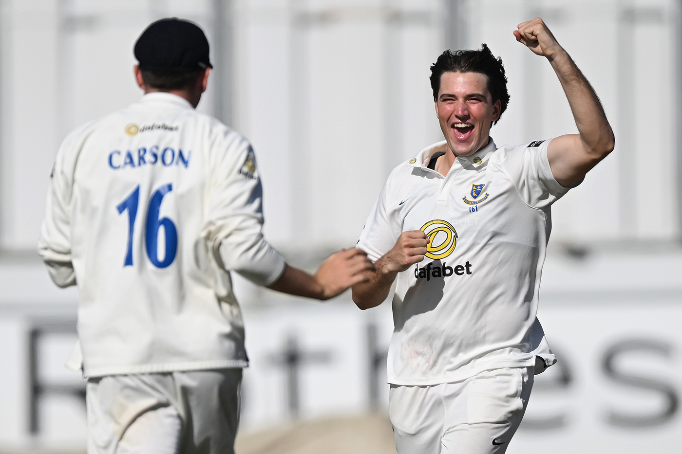 Haines, Coles see off Glamorgan rearguard to wrap up thumping win