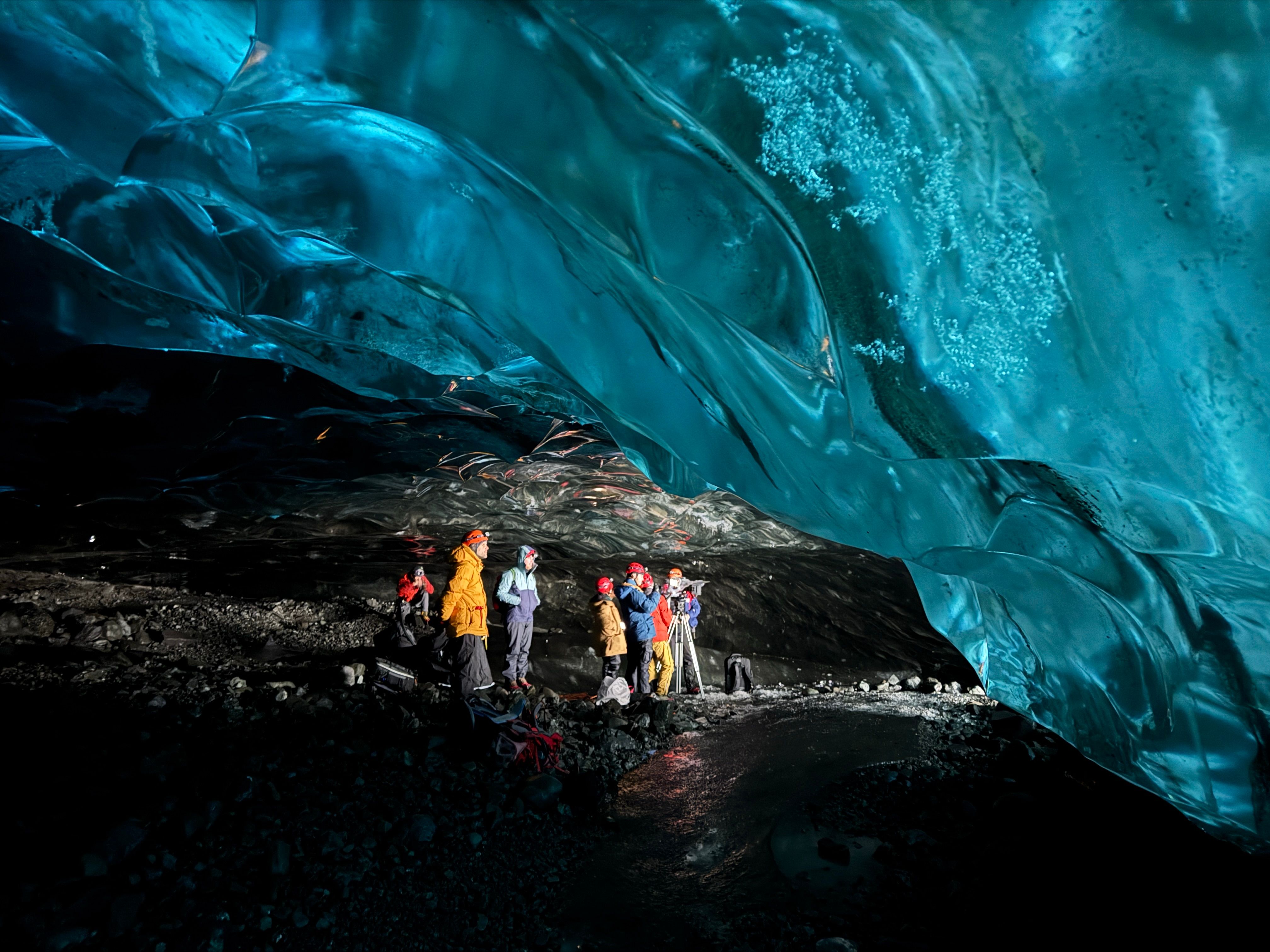 In ‘Time and Water,’ Documentarian Sara Dosa Captures Iceland’s Vanishing Glaciers—and the Stories They Hold