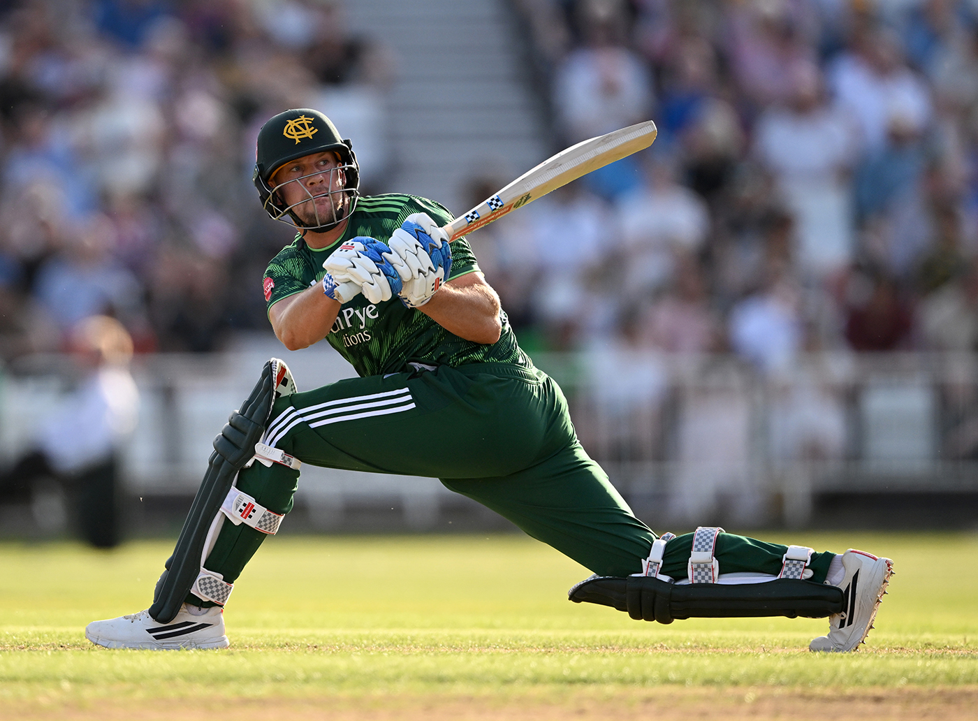 Munsey, Haynes lay platform as Notts continue upturn in form