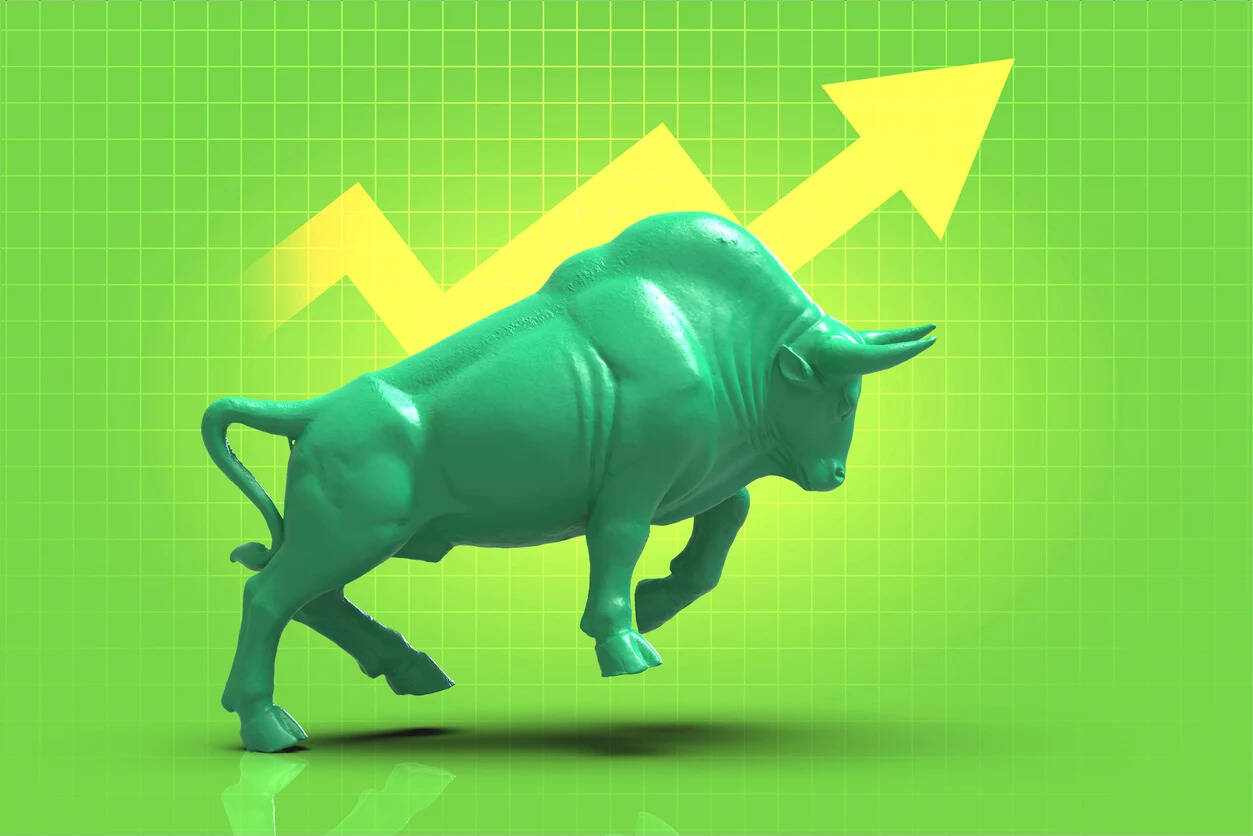 Sensex closes 109 points higher, Nifty above 24,050; IndiGo, M&M among top gainers
