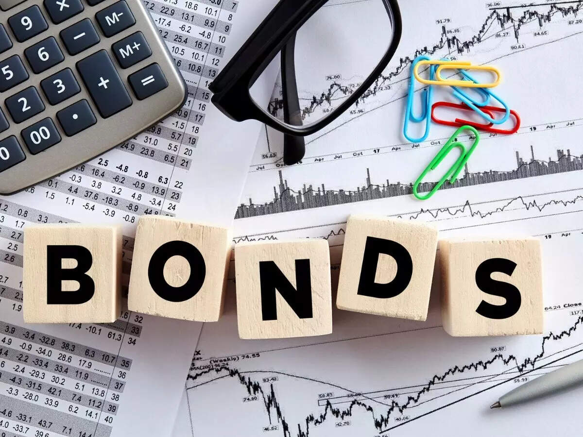 Tax-cut hopes lift Indian bonds but RBI hike fears loom