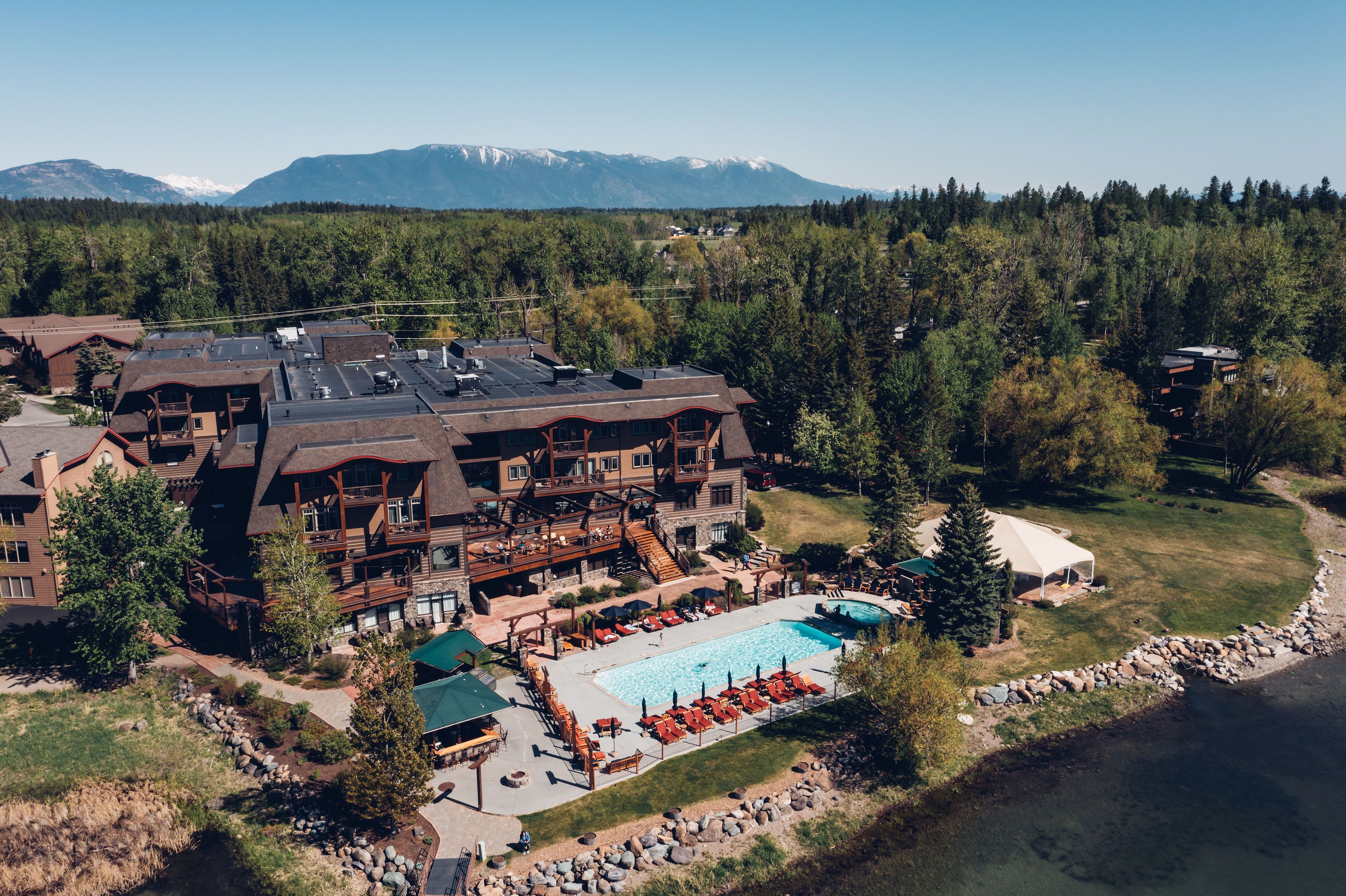 The Best Hotels, Airbnbs, Glampsites, and Ranches Near Glacier National Park