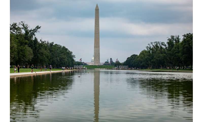 The Lincoln Memorial Reflecting Pool is treated with nanobubbles. What are they and how do they work?