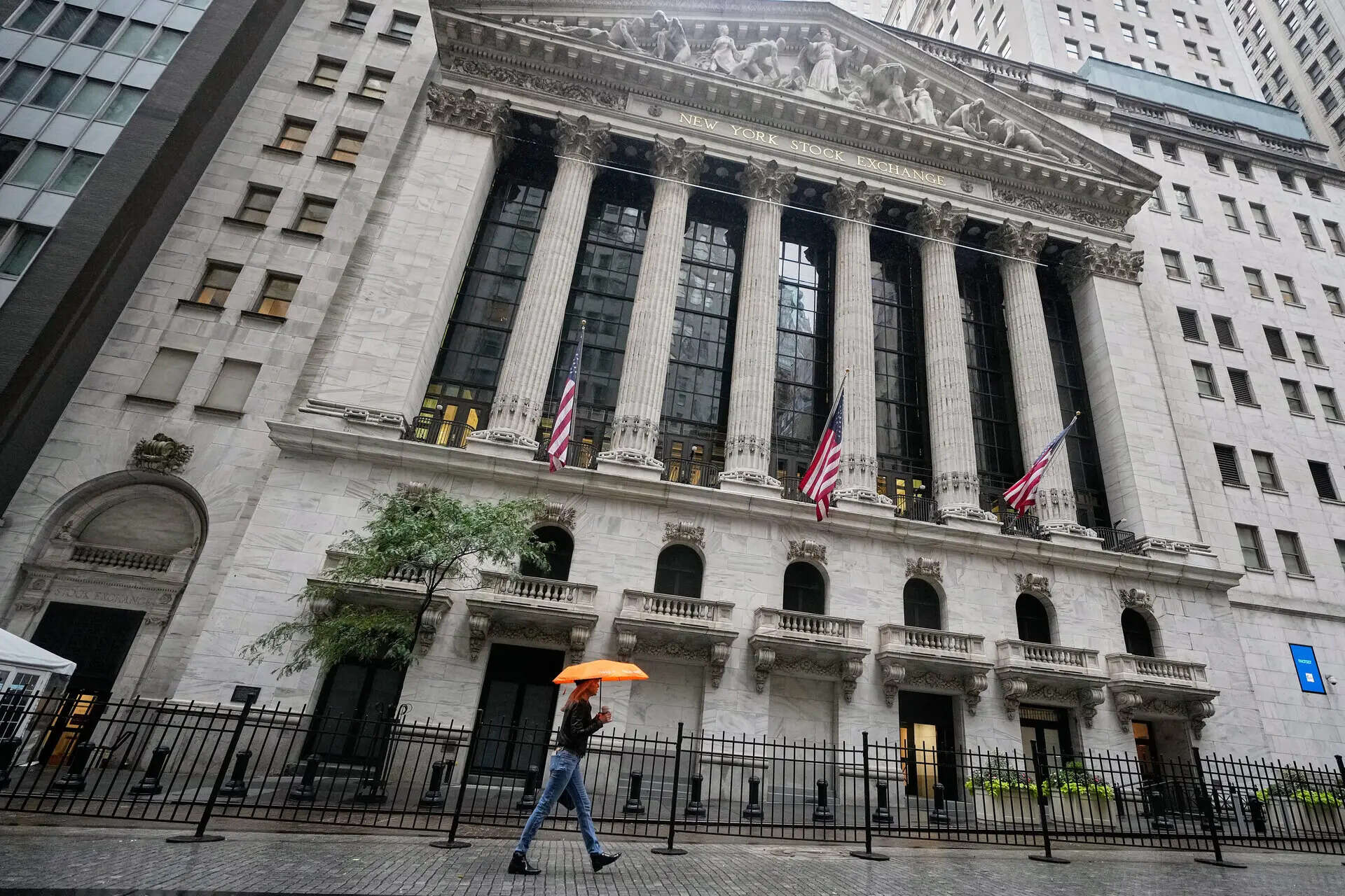 US stocks fall at open on tech selloff as concerns about hawkish Fed, AI spending mount