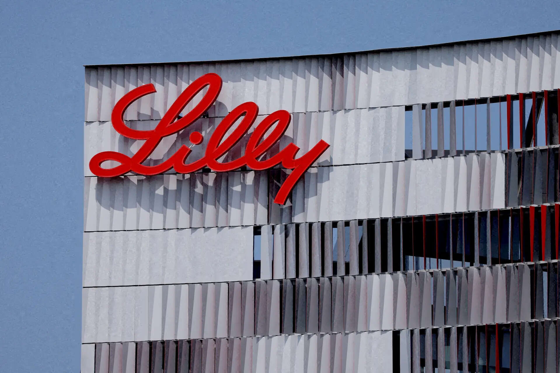 US stocks: Lilly shares rise on hopes that next-gen drug will extend lead in weight-loss market