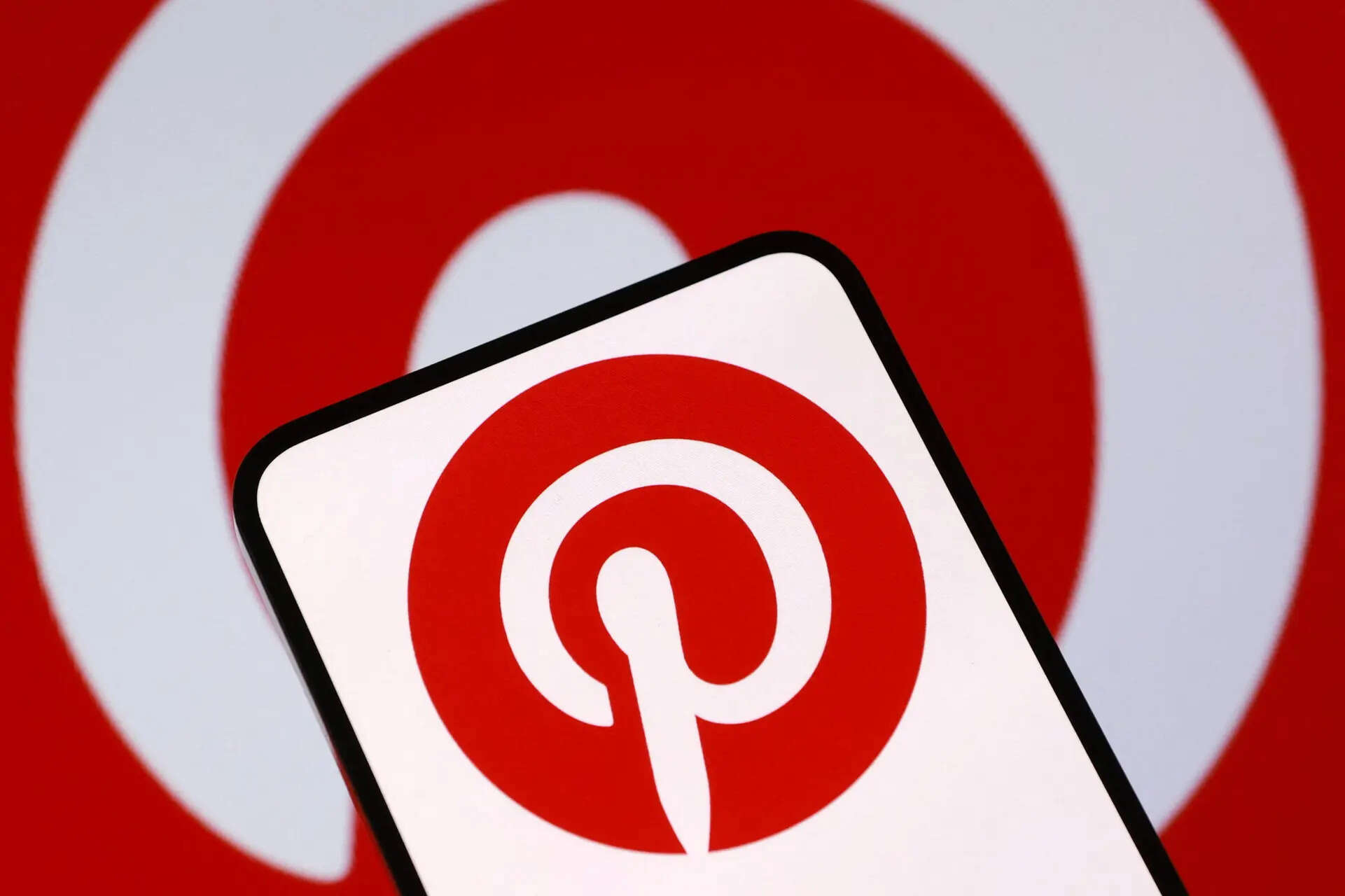 US stocks: Pinterest deepens Amazon partnership with $4 billion cloud deal